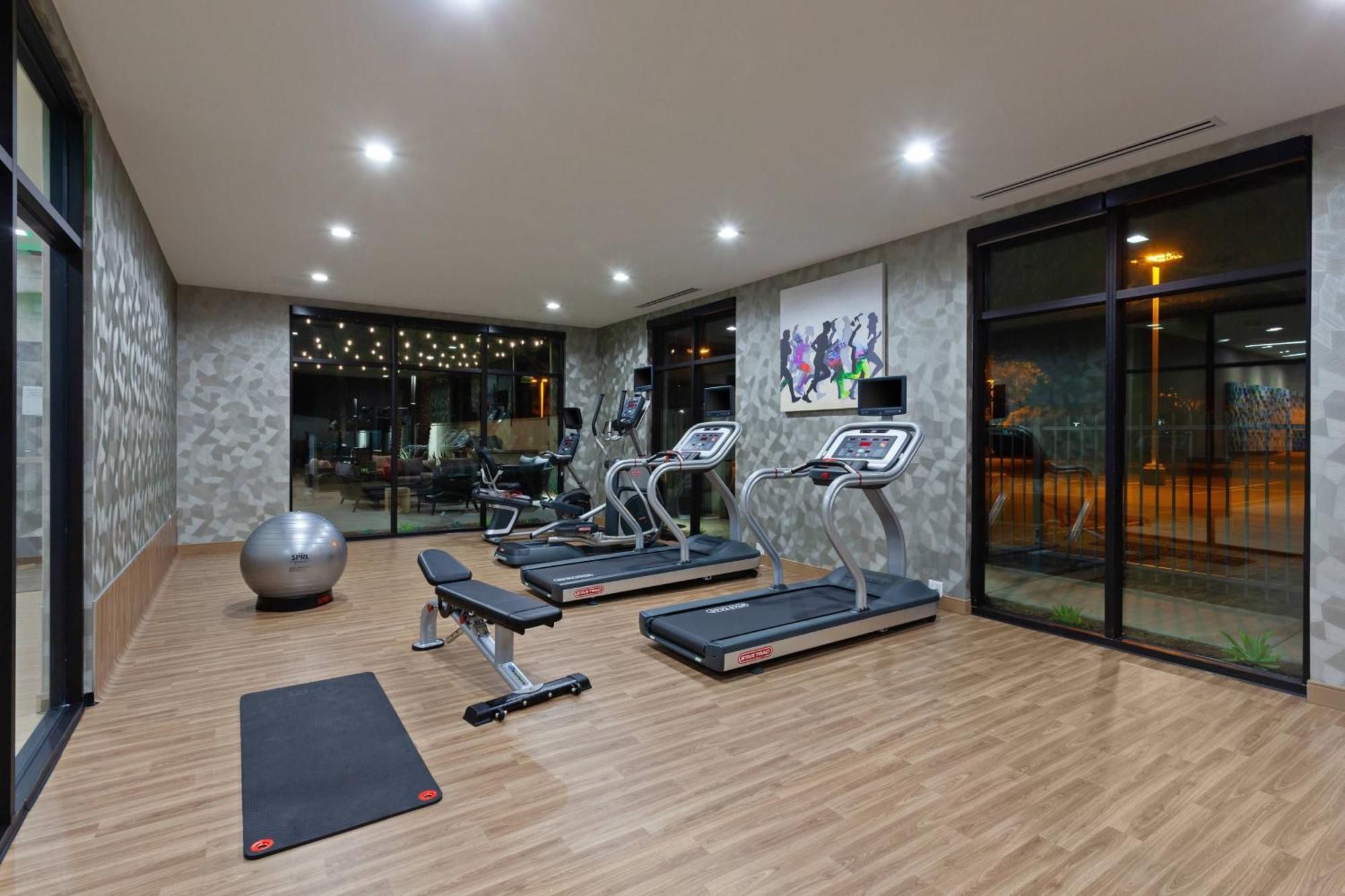Towneplace Suites By Marriott San Diego Central Dış mekan fotoğraf